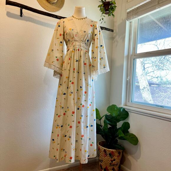 Handmade Dresses & Skirts - Vintage 70s Handmade Cream Floral Prairie Boho Bell Sleeve Maxi Dress Size Small